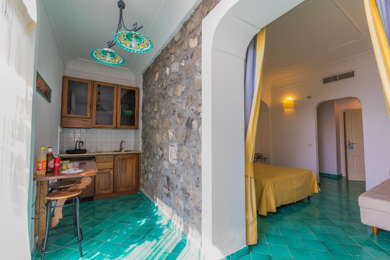 Bacio Del Sole B&B פוזיטנו חדר תמונה